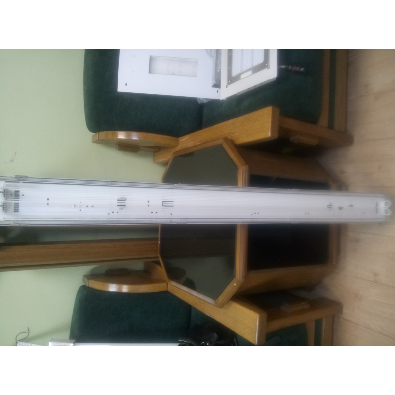 Світильник для агресивних середовищ Atom 771 IP67 36W. Нержавіючі клямки Світильник для агресивних середовищ Atom 771 IP67 36W. Нержавіючі клямки